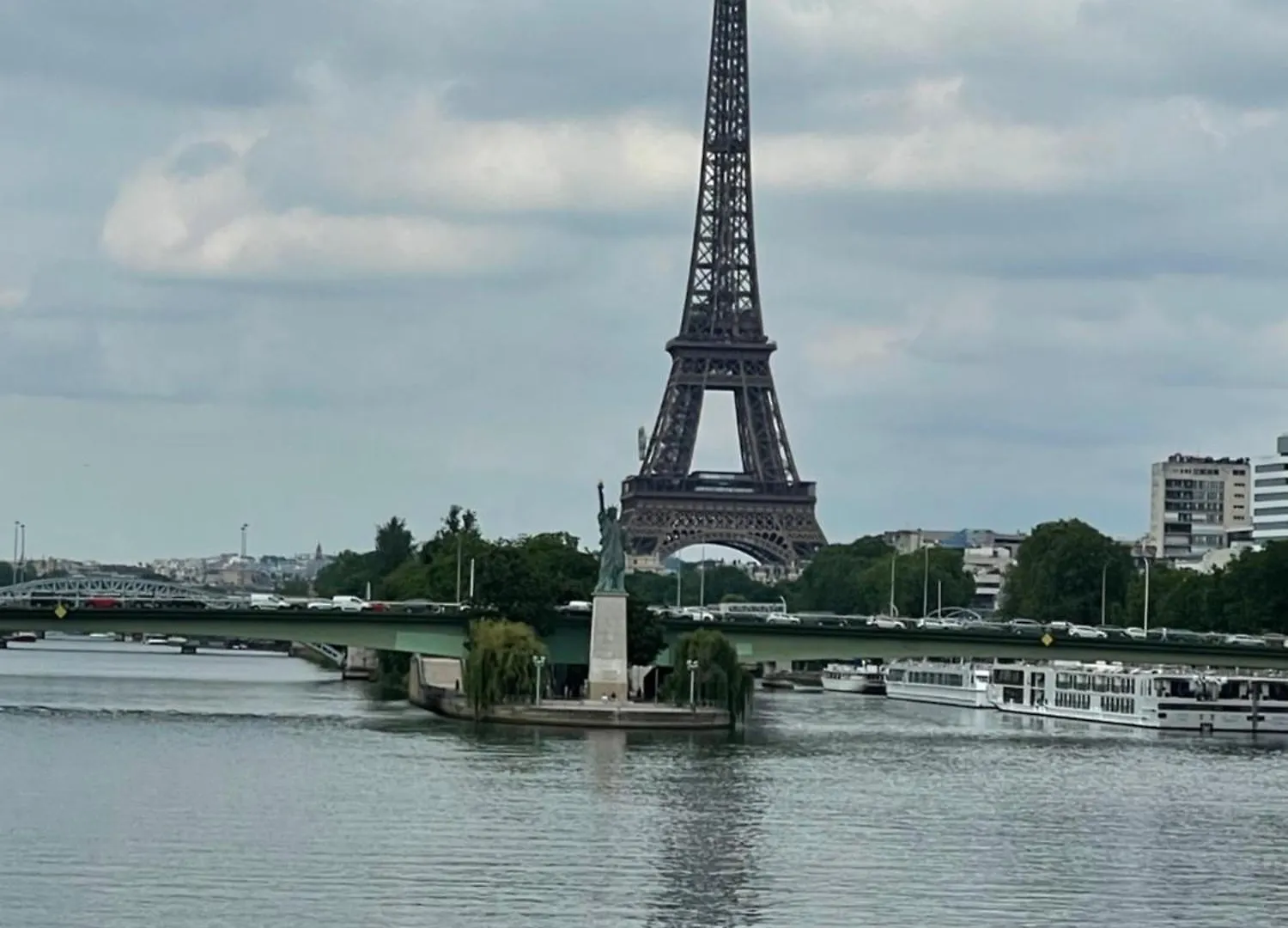 Apartmán Perche Sur Les Toits, 16 Eme Quartier Calme Securise- Proche Quai Seine Roland Garros *